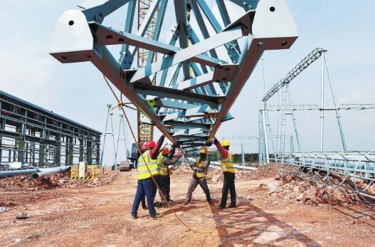 南方電網(wǎng):防疫不松懈 建設(shè)干勁足