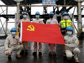 石柱發(fā)電公司:經(jīng)歷風(fēng)雨初見彩虹