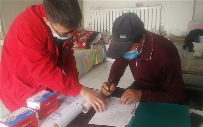 六五四供電分局:推行優(yōu)惠電價(jià)政策,助力企業(yè)復(fù)工復(fù)產(chǎn)