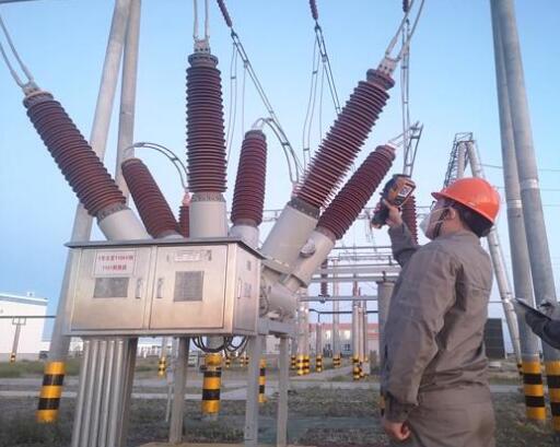 龍?jiān)措娏π陆秃语L(fēng)電場(chǎng)全面部署備戰(zhàn)迎峰度夏