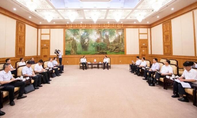 中核集團(tuán)總經(jīng)理、黨組副書記顧軍與福建省委副書記、代省長(zhǎng)王寧會(huì)談