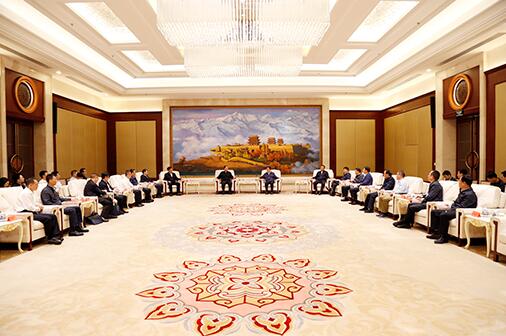國家電網(wǎng)董事長、黨組書記毛偉明拜會甘肅省委書記林鐸、省長唐仁健