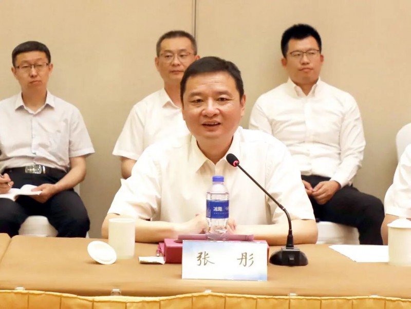 協(xié)鑫、徐工聯(lián)手！布局新能源