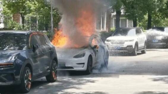 起火事件頻發(fā)，夏日高溫下新能源汽車(chē)還安全嗎