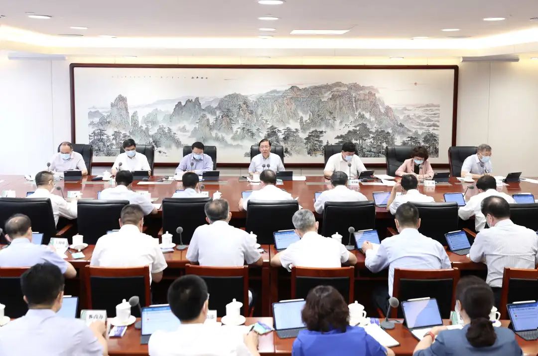 國家電網公司黨組學習貫徹習近平總書記在中央統戰(zhàn)工作會議上的重要講話精神
