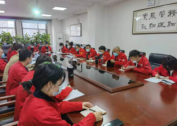 烏海市千里山供電公司：宣貫《車輛管理標(biāo)準(zhǔn)》，加強(qiáng)車輛日常管理