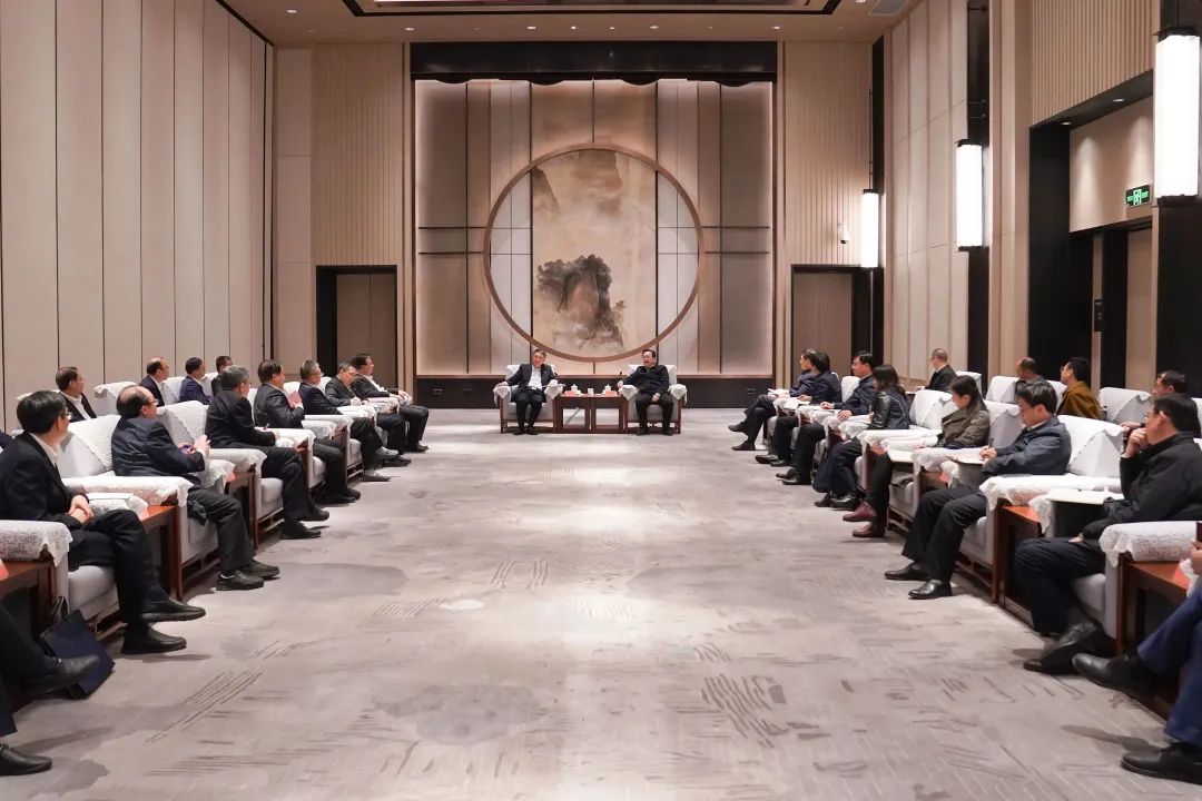 華能集團(tuán)黨組書記、董事長溫樞剛拜會雄安新區(qū)黨工委書記、管委會主任張國華