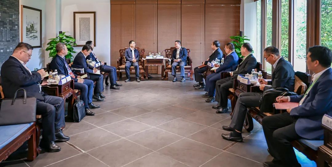 大唐集團黨組書記、董事長鄒磊與海南省副省長倪強會談