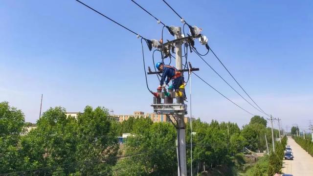 國(guó)網(wǎng)安陽(yáng)供電公司一次綜合檢修力?！?年0跳”