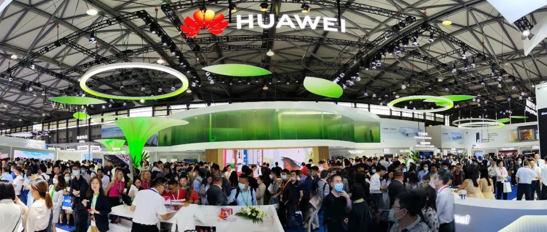 SNEC“人氣之王”! 華為推出智能光儲發(fā)電機等全場景智能光儲解決方案，持續(xù)引領(lǐng)行業(yè)
