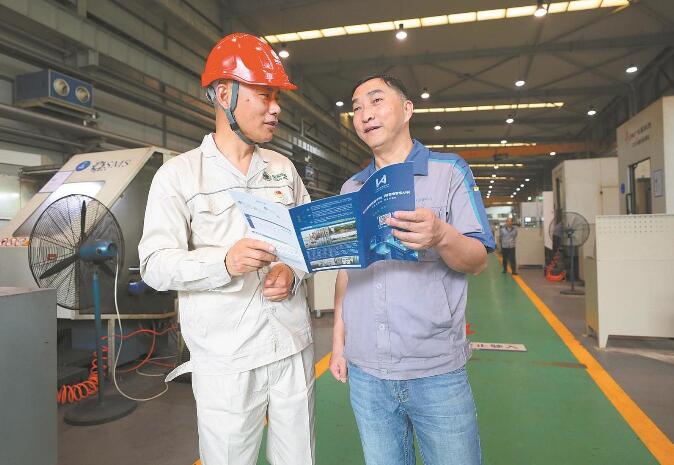 齊登峰： 變的是崗位，不變的是讓客戶用好電