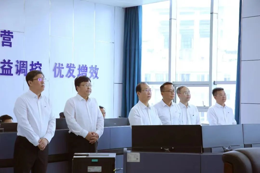 華電黨組書記、董事長江毅赴貴州區(qū)域開展領(lǐng)題調(diào)研 督導能源保供工作
