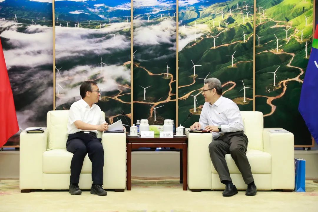 國家電投黨組書記、董事長錢智民會見河北省滄州市市長向輝