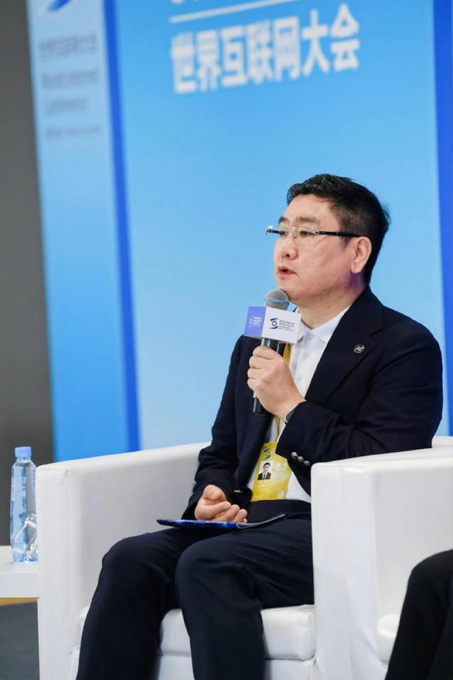 能鏈創(chuàng)始人戴震：中國交通領域?qū)⒙氏葘崿F(xiàn)能源轉型