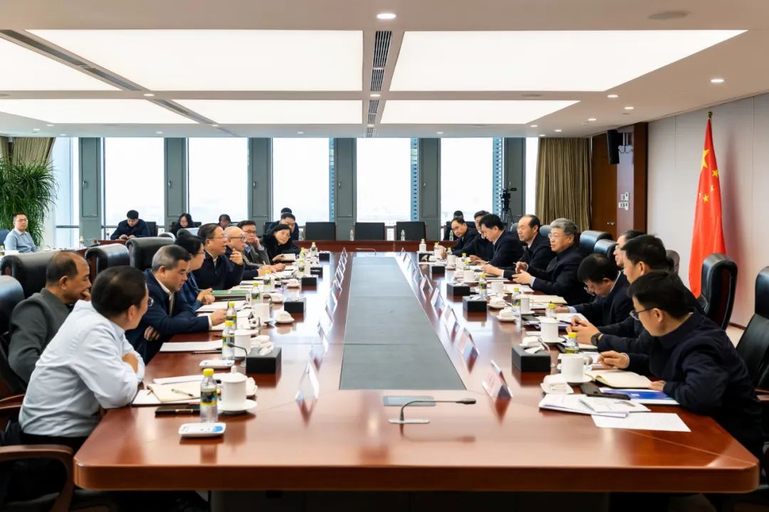 國(guó)家能源集團(tuán)董事長(zhǎng)劉國(guó)躍會(huì)見廣西壯族自治區(qū)政府黨組成員、國(guó)資委黨委書記秦如培