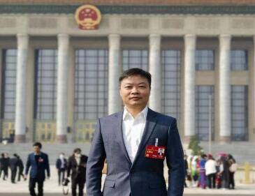 【兩會好聲音】全國人大代表、小鵬汽車董事長何小鵬：探索限定場景無人駕駛法規(guī)，助力車網(wǎng)融合和低空經(jīng)濟(jì)騰飛