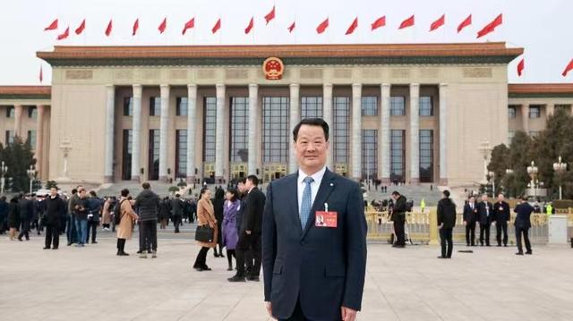【兩會(huì)好聲音】彭壽院士建議：以應(yīng)用導(dǎo)向?yàn)橹黧w，真正實(shí)現(xiàn)綠色低碳產(chǎn)業(yè)高質(zhì)量發(fā)展