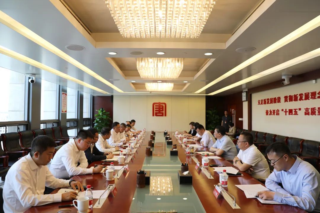 中建一局黨委書(shū)記、董事長(zhǎng)吳愛(ài)國(guó)拜會(huì)大唐國(guó)際黨委書(shū)記、董事長(zhǎng)王順啟