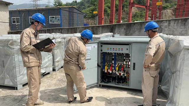 國網(wǎng)永嘉縣供電公司聞“汛”而動，保障防汛應急物資