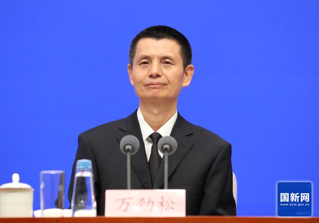 國家能源局:非化石能源發(fā)電裝機超過15億千瓦,歷史性超過火電