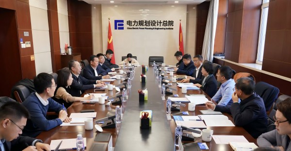 華電集團(tuán)副總經(jīng)理李旭紅會(huì)見(jiàn)電規(guī)總院黨委書記、總經(jīng)理胡明