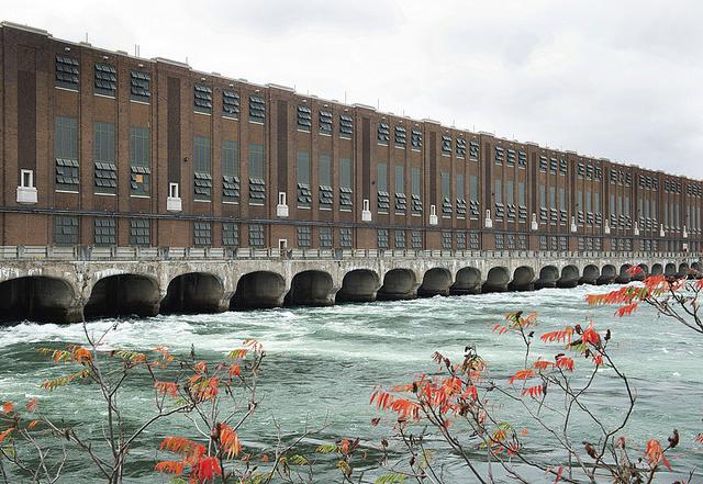 極端天氣殃及加拿大水力發(fā)電，“水電出口大國”向美國買電