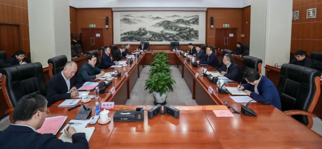 中核集團(tuán)會(huì)見中國(guó)一重董事、總經(jīng)理、黨委副書記呂智強(qiáng)一行