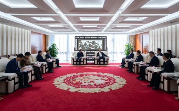 祖斌會(huì)見(jiàn)中電聯(lián)黨委副書(shū)記、專(zhuān)職副理事長(zhǎng)王抒祥